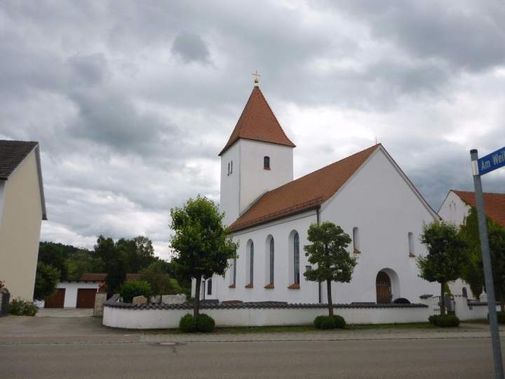 Kirche Weilenbach 02